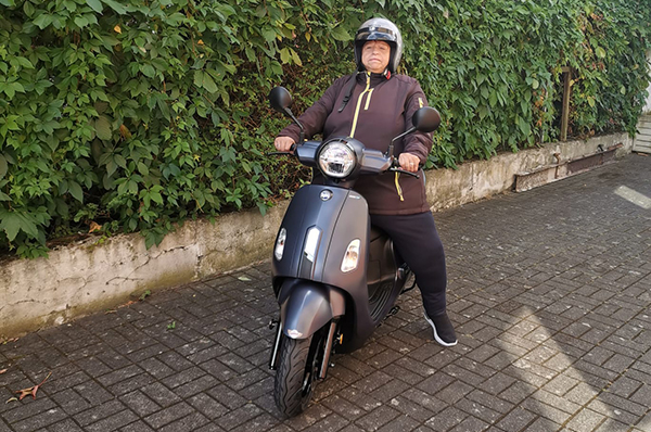 Erster verkaufter SYM Roller