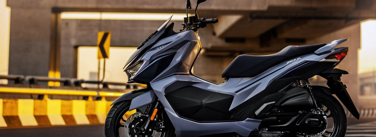 SYM Motorroller Frontansicht